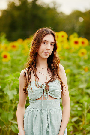 Ella: Senior Session at Maria’s Field of Hope in Avon