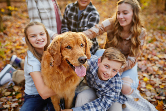 The D Family: Backyard Portrait Session in Aurora