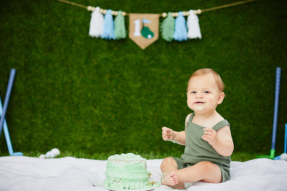 Carson: First Birthday Cake Smash Session