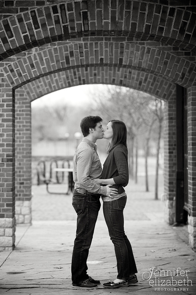 Tory & Hugh Short North Engagement Session in Columbus, Ohio