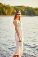 Caroline: Senior Session at Edgewater Park
