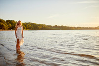 Caroline: Senior Session at Edgewater Park
