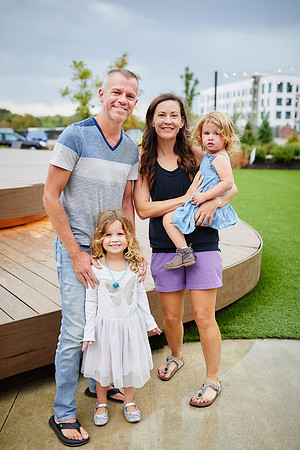 The S Family: Portrait Session at Quarry Trails Metro Park in Hilliard