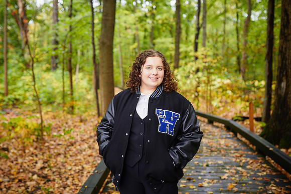 Abby: Senior Session at Inniswood Metro Gardens in Westerville