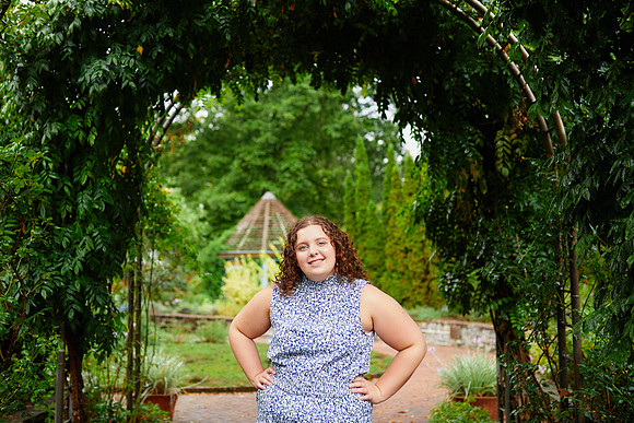 Abby: Senior Session at Inniswood Metro Gardens in Westerville