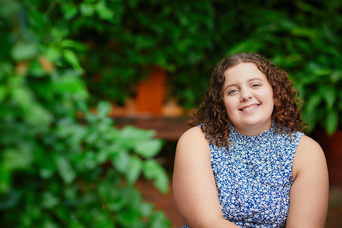 Abby: Senior Session at Inniswood Metro Gardens in Westerville