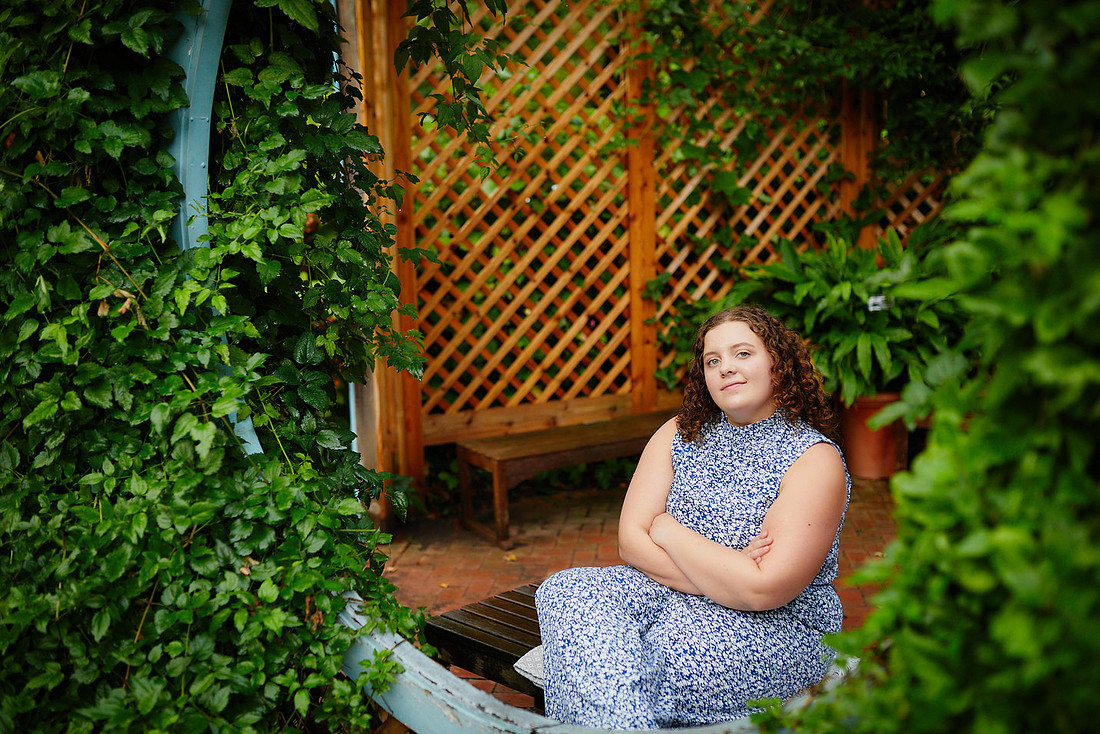 Abby: Senior Session at Inniswood Metro Gardens in Westerville