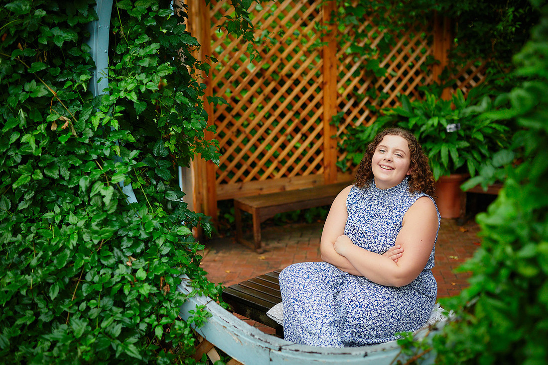 Abby: Senior Session at Inniswood Metro Gardens in Westerville