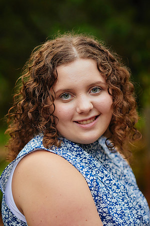 Abby: Senior Session at Inniswood Metro Gardens in Westerville