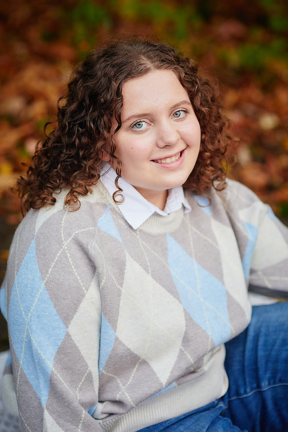 Abby: Senior Session at Inniswood Metro Gardens in Westerville
