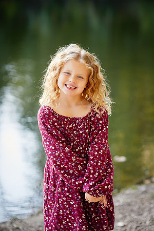 The S Family: Portrait Session at Coe Lake in Berea