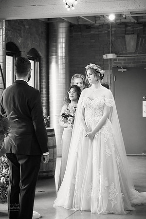 Katie & Sam: Wedding at Great Lakes Brewing Company in Ohio City