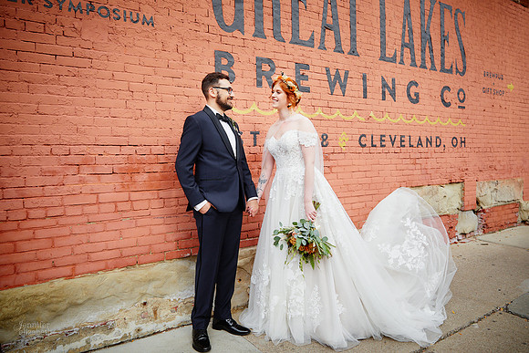 Katie & Sam: Wedding at Great Lakes Brewing Company in Ohio City