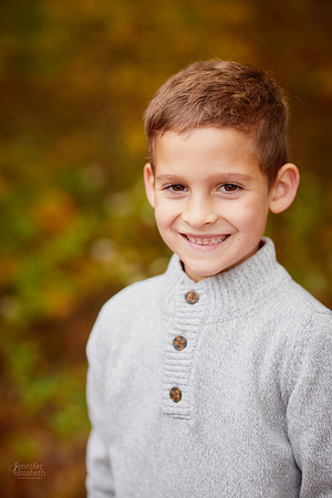 The T Family: Portrait Session at Horseshoe Lake Park in Shaker Heights