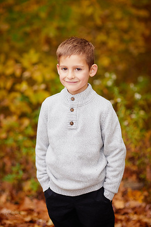 The T Family: Portrait Session at Horseshoe Lake Park in Shaker Heights