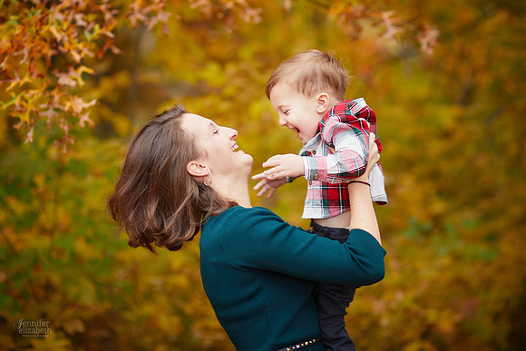 The T Family: Portrait Session at Horseshoe Lake Park in Shaker Heights