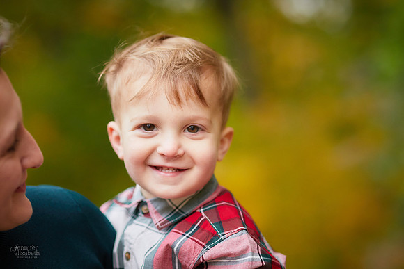 The T Family: Portrait Session at Horseshoe Lake Park in Shaker Heights