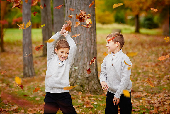 The T Family: Portrait Session at Horseshoe Lake Park in Shaker Heights