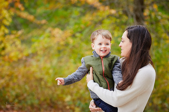 The M Family: Portrait Session at Horseshoe Lake Park in Shaker Heights