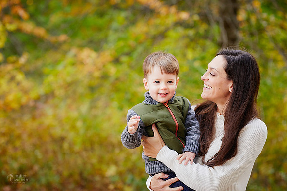 The M Family: Portrait Session at Horseshoe Lake Park in Shaker Heights