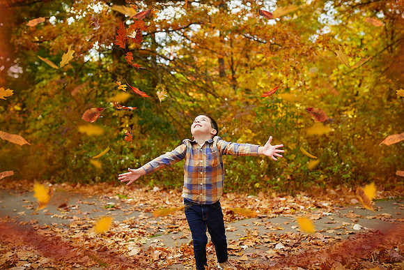 The M Family: Portrait Session at Horseshoe Lake Park in Shaker Heights