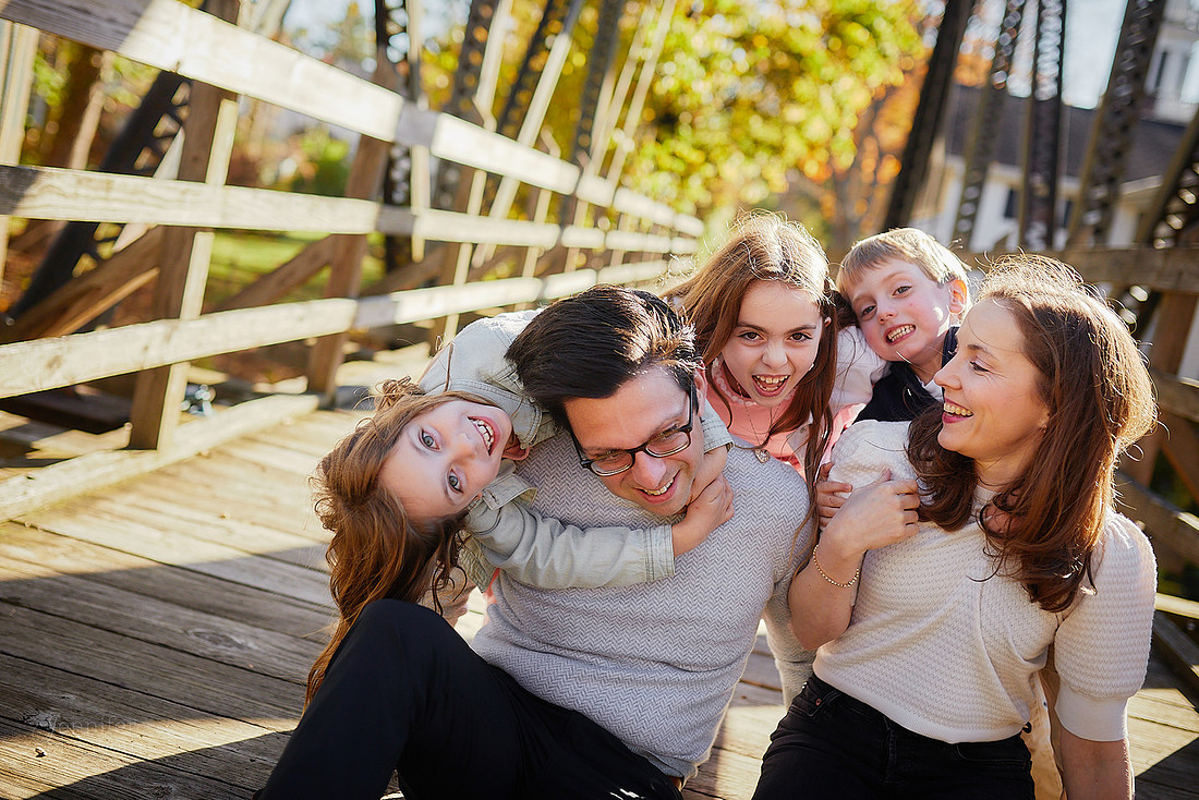 The E Family: Portrait Session in Gates Mills