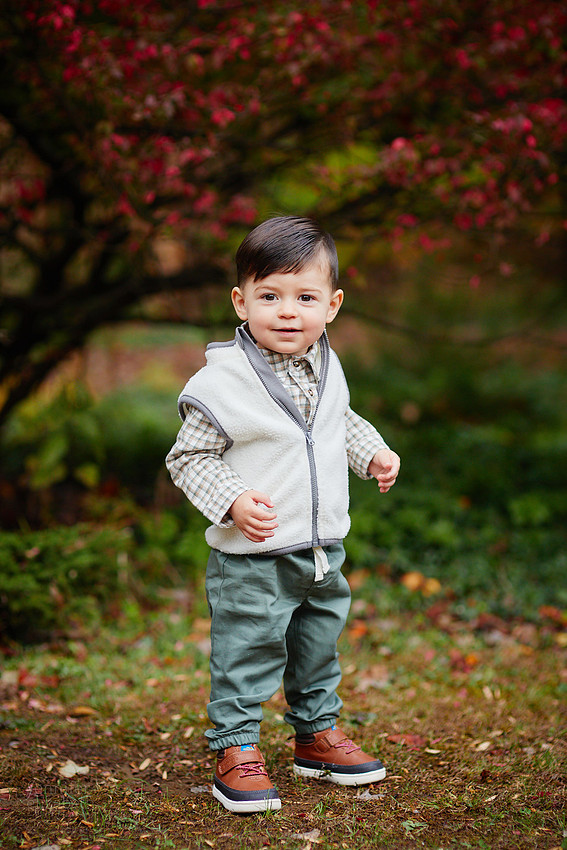 The M Family: Backyard Portrait Session in Willoughby Hills