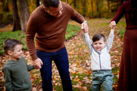 The M Family: Backyard Portrait Session in Willoughby Hills