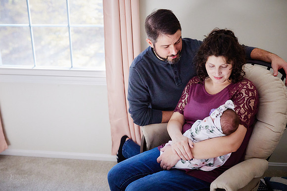 Baby Corinne: Lifestyle Newborn Family Session in Solon
