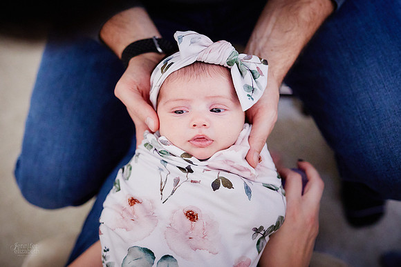 Baby Corinne: Lifestyle Newborn Family Session in Solon