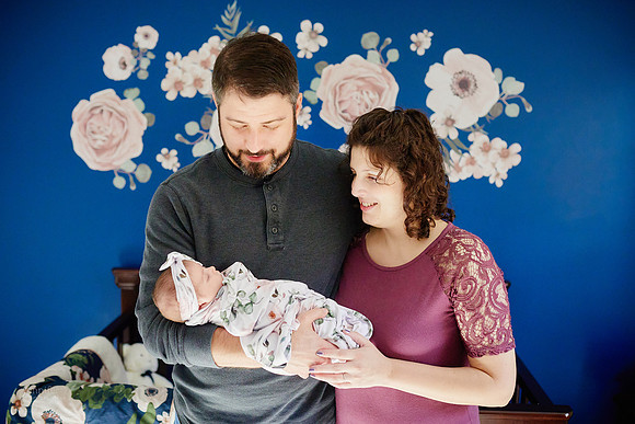 Baby Corinne: Lifestyle Newborn Family Session in Solon