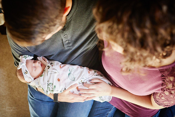Baby Corinne: Lifestyle Newborn Family Session in Solon