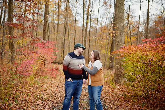 Maria & Matt: Engagement Session at Sugar Pines Farm
