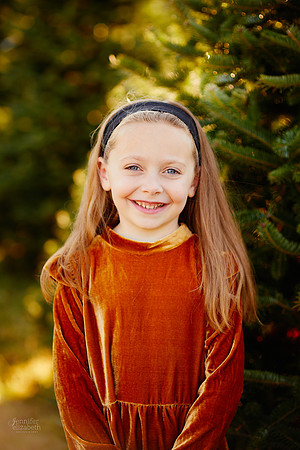 Holiday Mini Portrait Sessions at Sugar Pines Farm in Chesterland