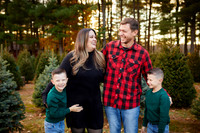 Holiday Mini Sessions at Sugar Pines Farm in Chesterland