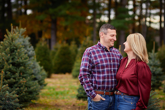 Holiday Mini Sessions at Sugar Pines Farm in Chesterland