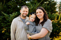 Holiday Mini Sessions at Sugar Pines Farm in Chesterland
