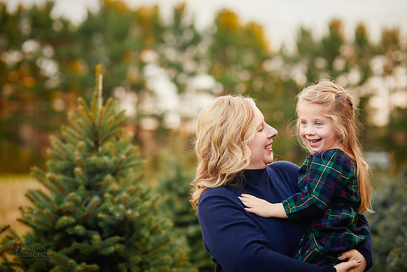 Holiday Mini Sessions at Sugar Pines Farm in Chesterland