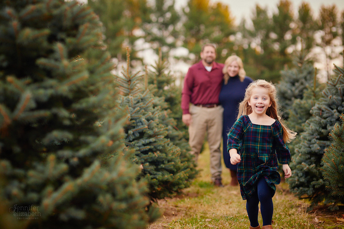 Holiday Mini Sessions at Sugar Pines Farm in Chesterland