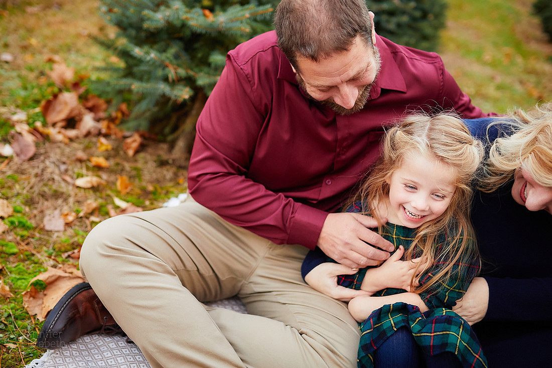 Holiday Mini Sessions at Sugar Pines Farm in Chesterland