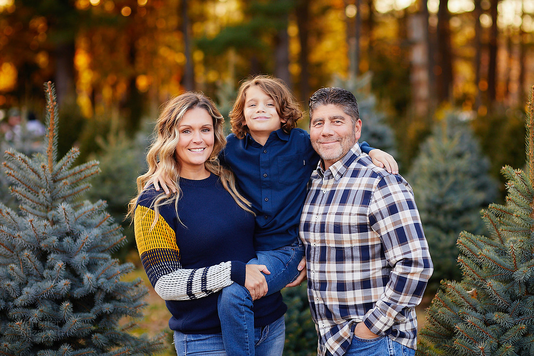 Holiday Mini Sessions at Sugar Pines Farm in Chesterland