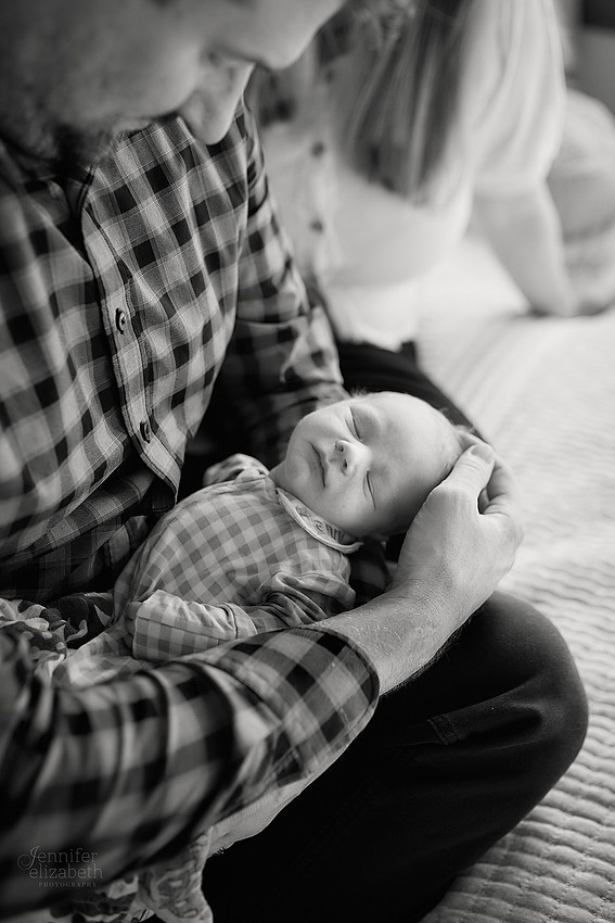Baby Henry: Lifestyle Newborn Session in Brecksville