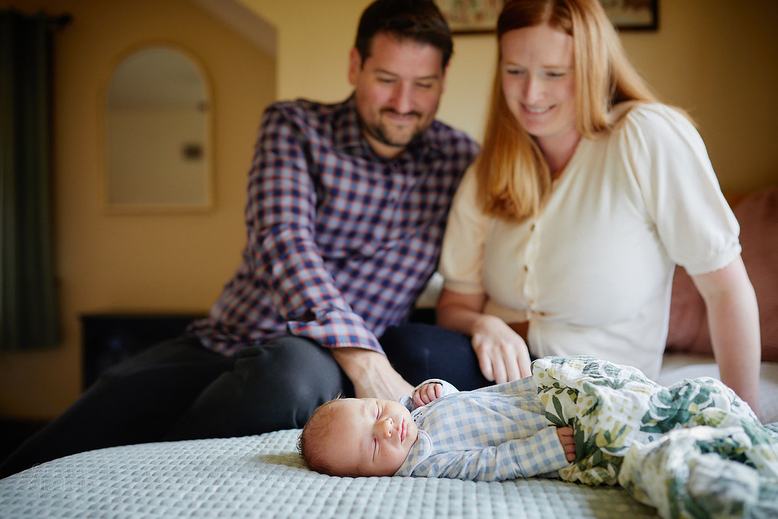 Baby Henry: Lifestyle Newborn Session in Brecksville