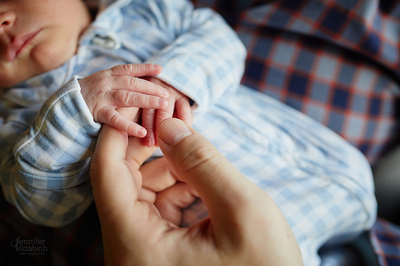 Baby Henry: Lifestyle Newborn Session in Brecksville