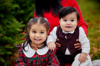 The M Family: Holiday Portrait Session at Rauh Christmas Tree Farm in Stow