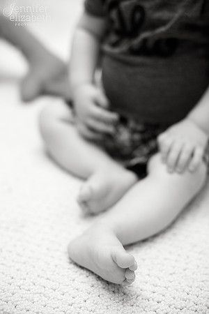 Baby Avi Lifestyle Session in Solon, Ohio