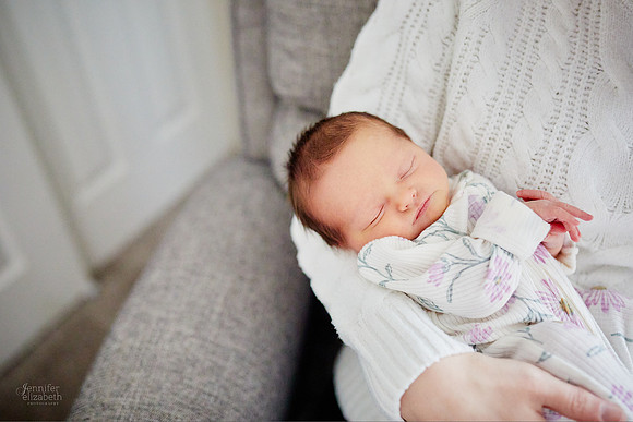 Baby Betty: Lifestyle Newborn Session in North Royalton