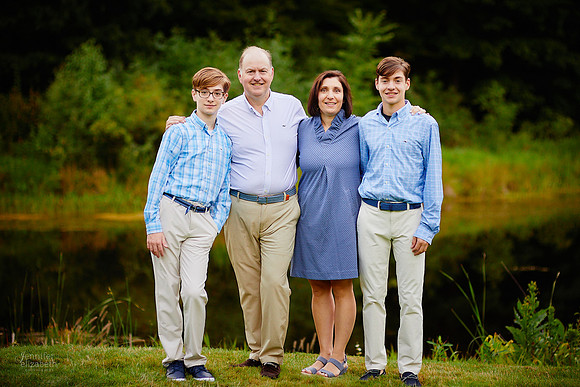 The I Family: Portrait Session at Signature of Solon near Cleveland