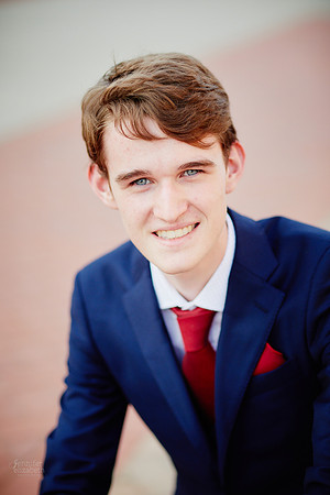 Jameson: Graduation Senior Portrait Session at Kent State University