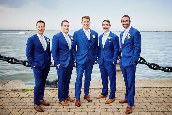 Stephanie & Tom: Wedding at Lago Custom Events at Aloft Cleveland Downtown